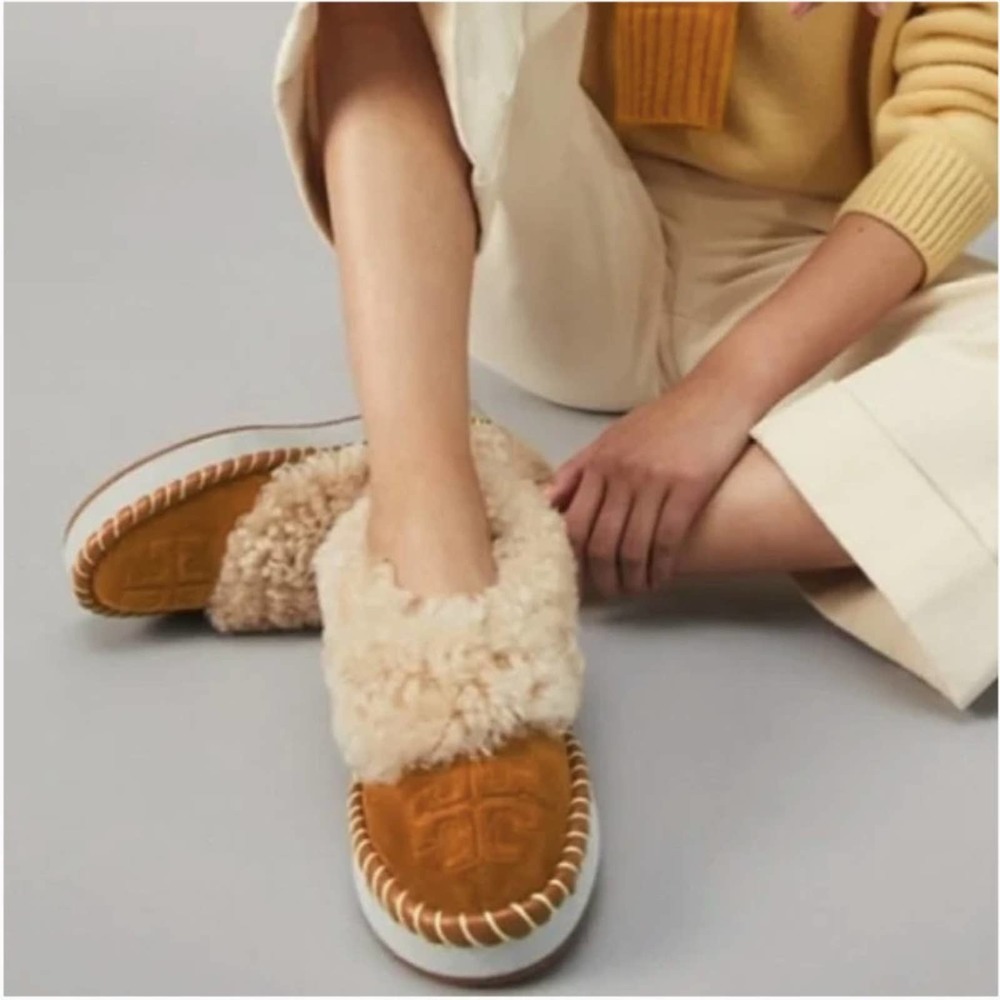NWB Tory Burch Toasted Caramel Shearling Suede Slipper Size 6.5